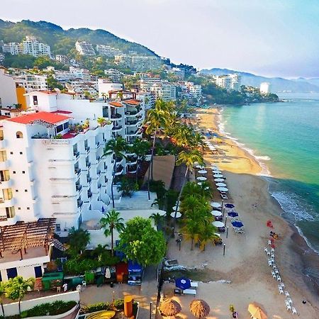 Emperador Vallarta Beachfront Hotel And Suites Puerto Vallarta Bagian luar foto