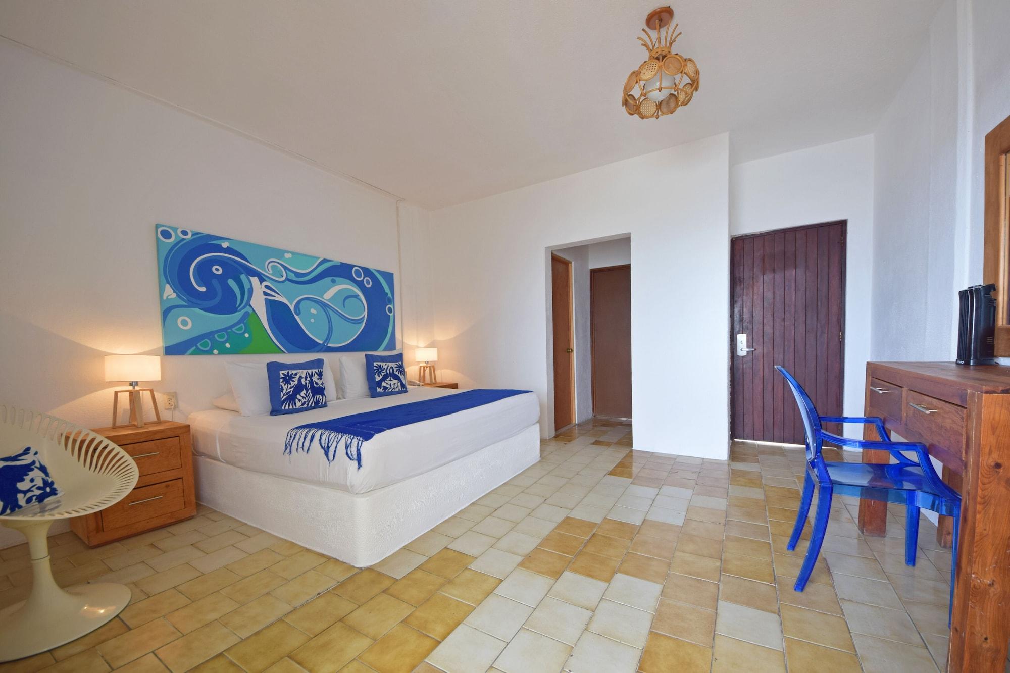 Emperador Vallarta Beachfront Hotel And Suites Puerto Vallarta Bagian luar foto