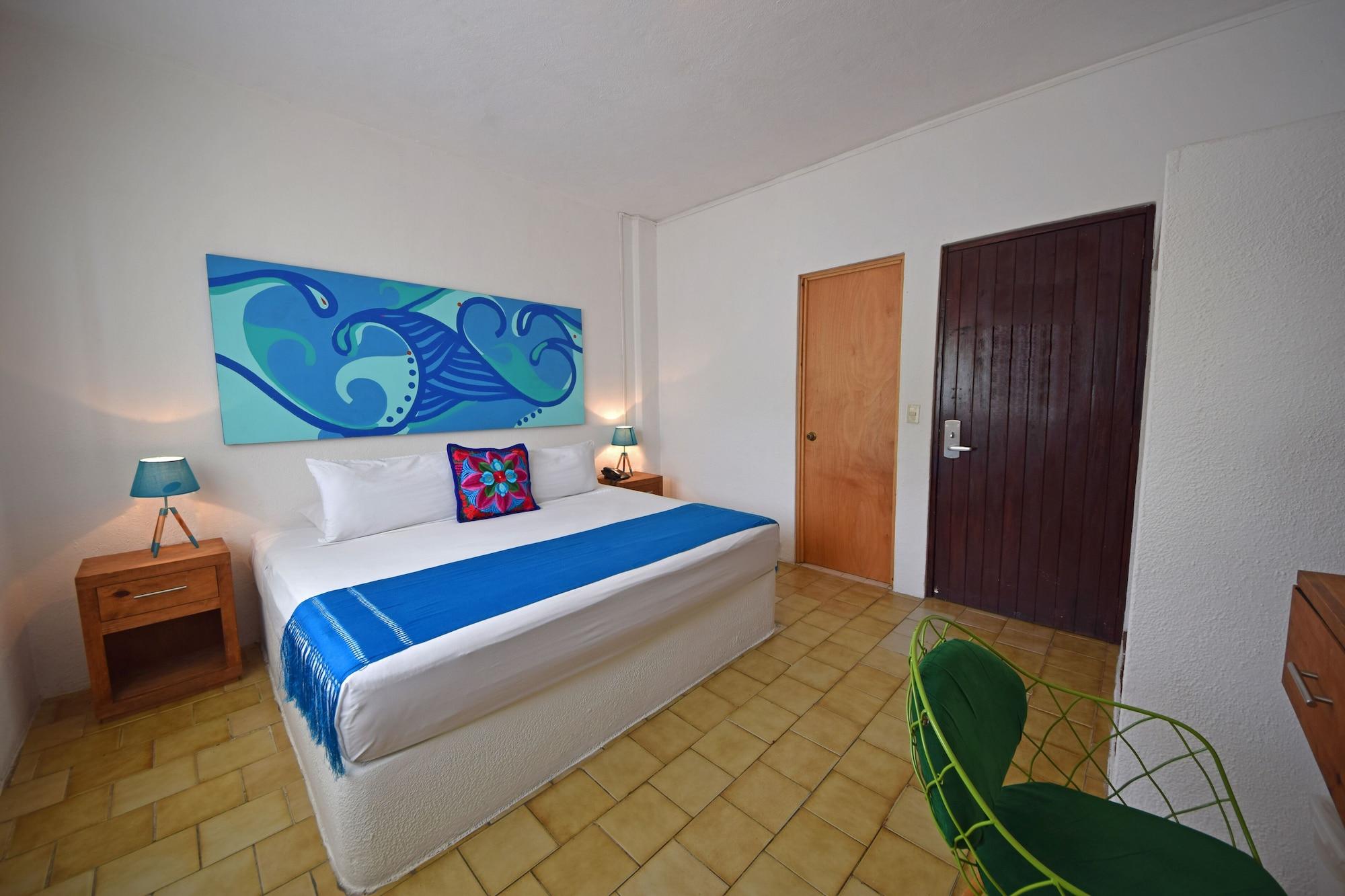 Emperador Vallarta Beachfront Hotel And Suites Puerto Vallarta Bagian luar foto