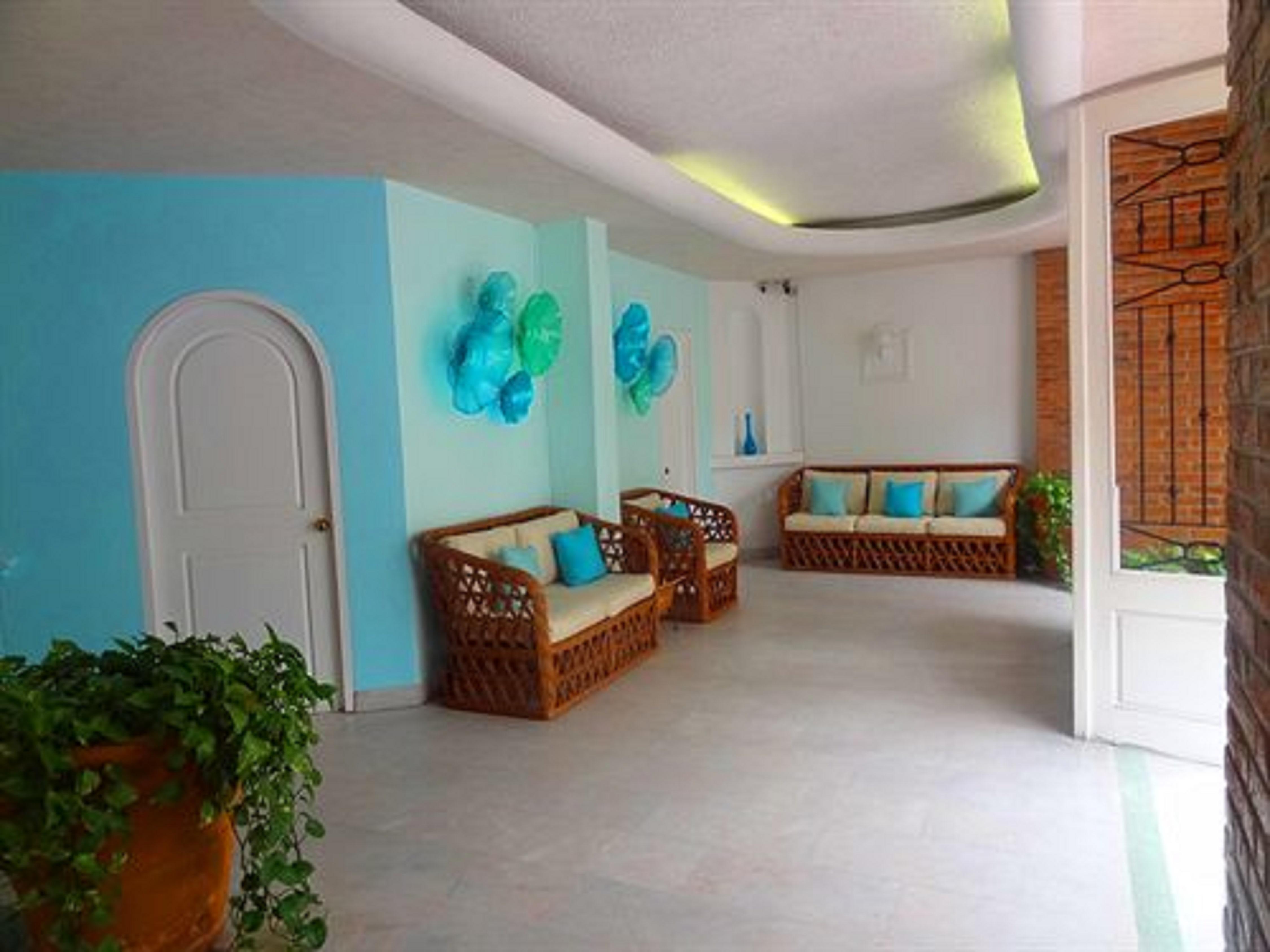 Emperador Vallarta Beachfront Hotel And Suites Puerto Vallarta Bagian luar foto