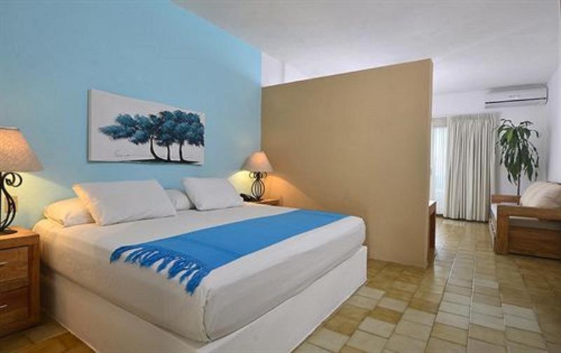 Emperador Vallarta Beachfront Hotel And Suites Puerto Vallarta Ruang foto